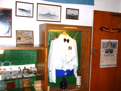 Naval officer&#039;s dress uniform