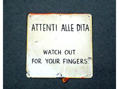 Attenti alle Dita