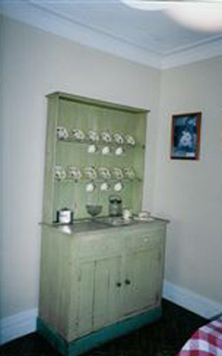 Kitchen dresser