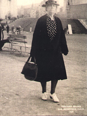 Mary Tomkin probably 1939, the year she won the blue ribbon at the Californian State Fair