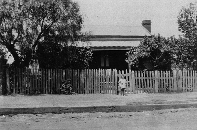 Maude Thompson with daughters and stepson