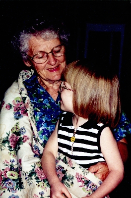 Joyce Lacey with quilt