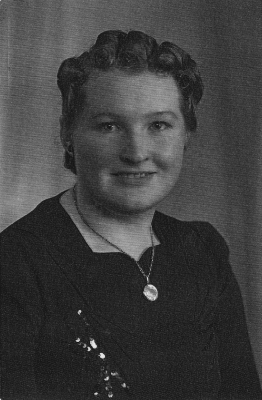 Bessie Flint, c.1942