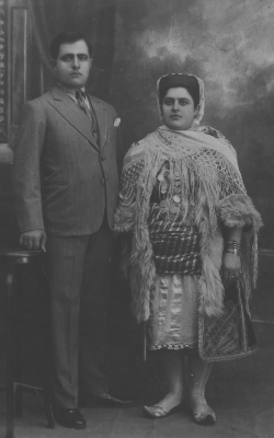 Eleftherios & Maria Efstathis 1933